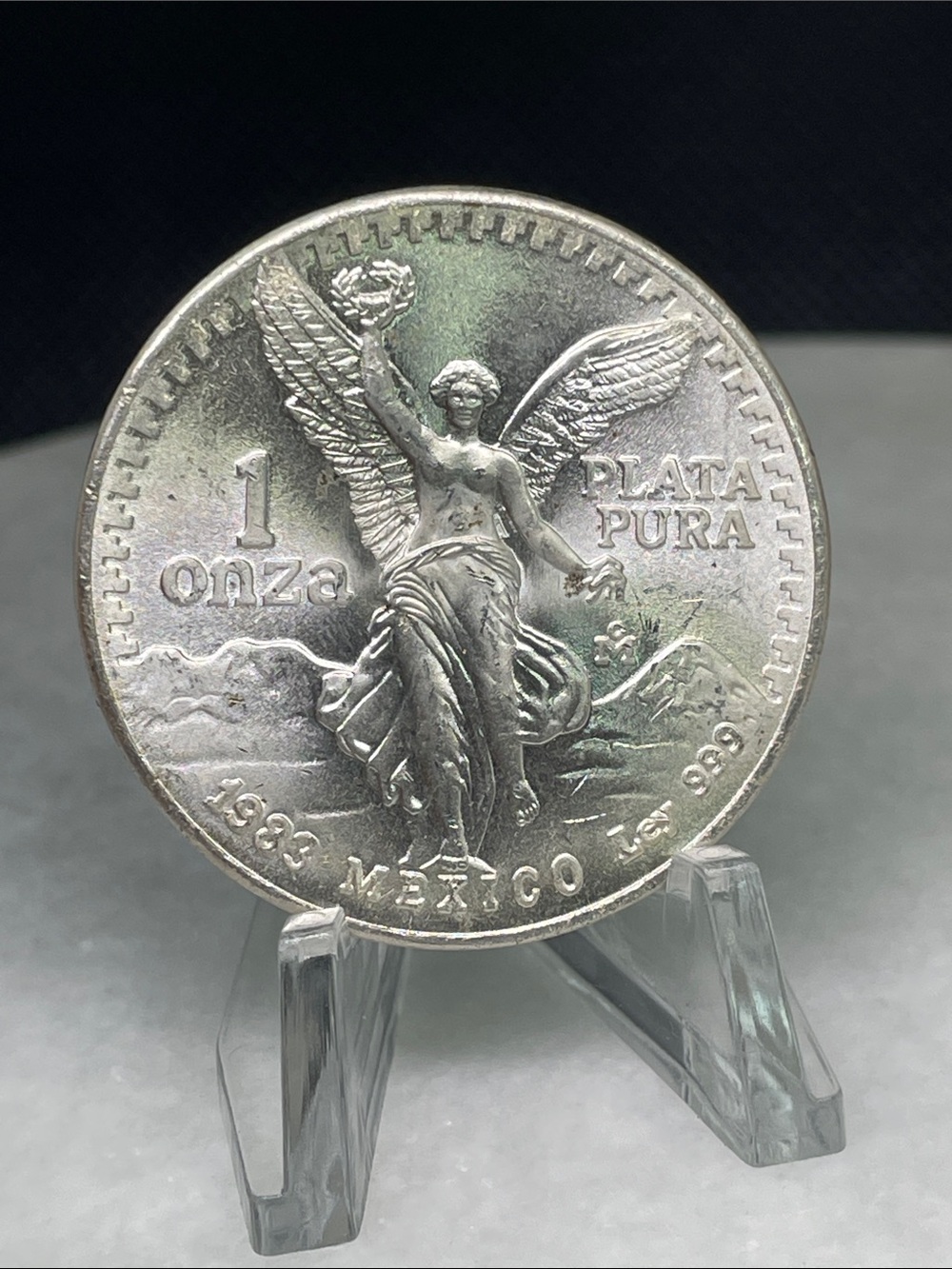 🇲🇽 1983 1 Onza Mexican Libertad 999 Fine Silver